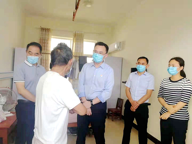 图片8.jpg 图片8.jpg