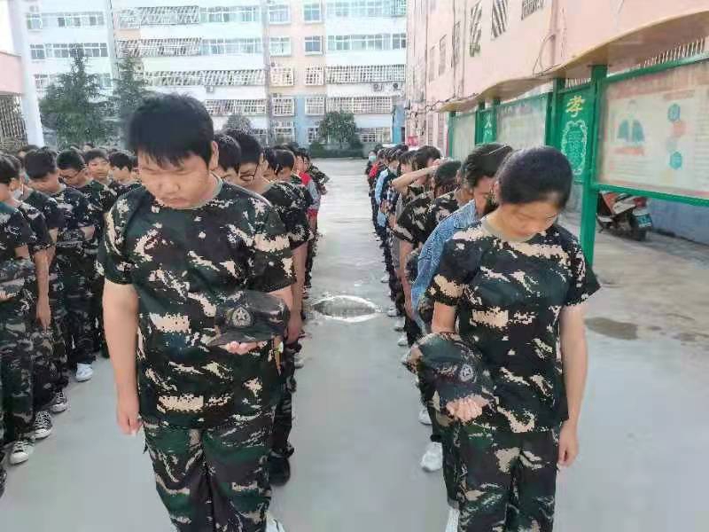 图片2.jpg 图片2.jpg