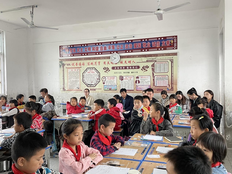 图片2.jpg 图片2.jpg