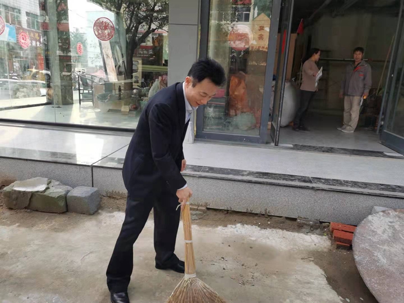 图片2.jpg 图片2.jpg
