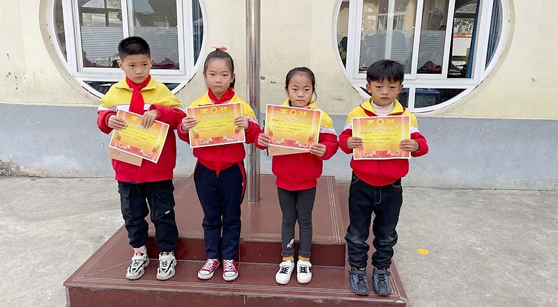 图片4.jpg 图片4.jpg