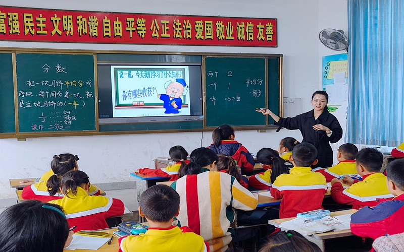 图片2.jpg 图片2.jpg