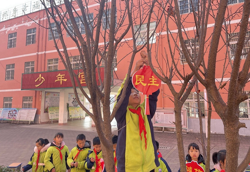 图片2.jpg 图片2.jpg