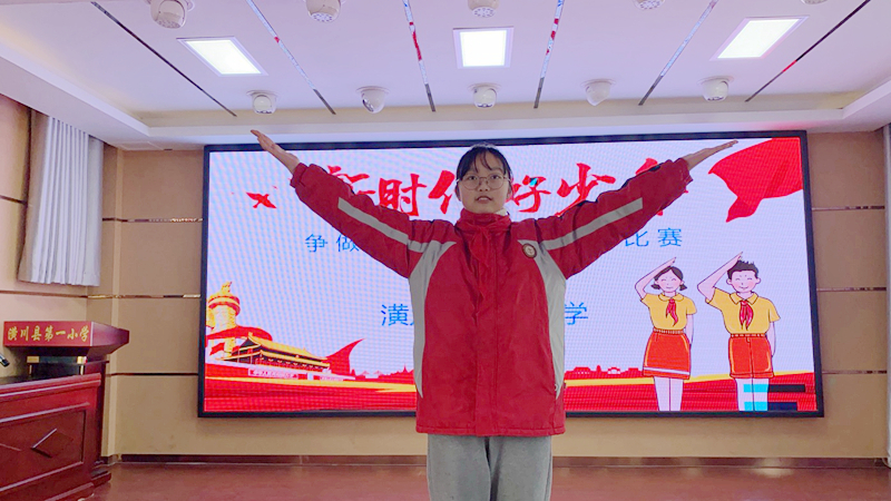 陈梓果.jpg 陈梓果.jpg