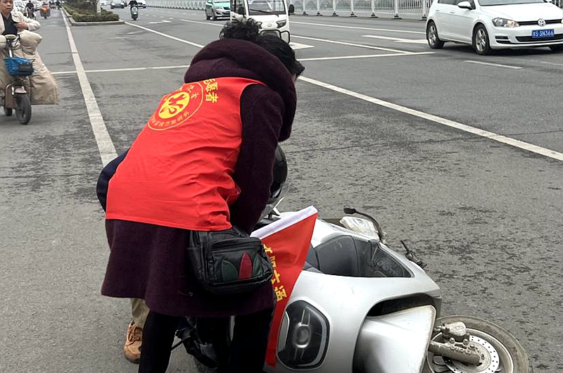 图片2.jpg 图片2.jpg