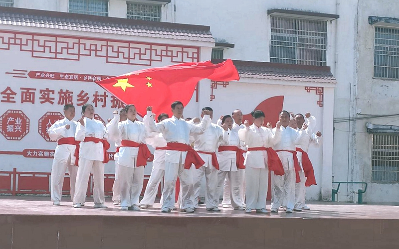 图片4.jpg 图片4.jpg