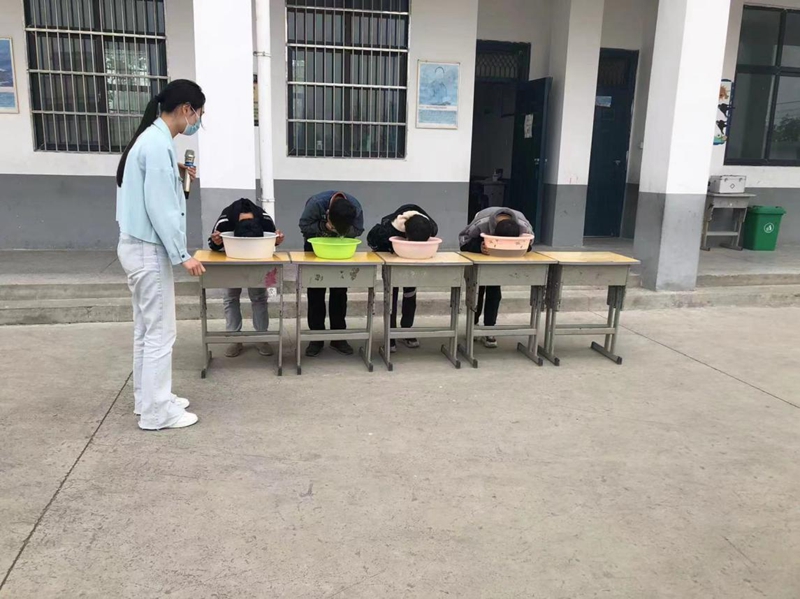 图片2.jpg 图片2.jpg