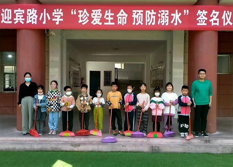 图片4.jpg 图片4.jpg