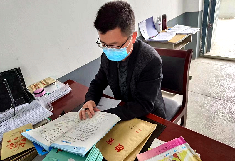 图片2.jpg 图片2.jpg