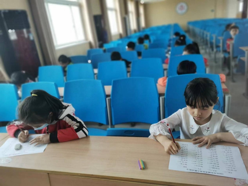 图片2.jpg 图片2.jpg