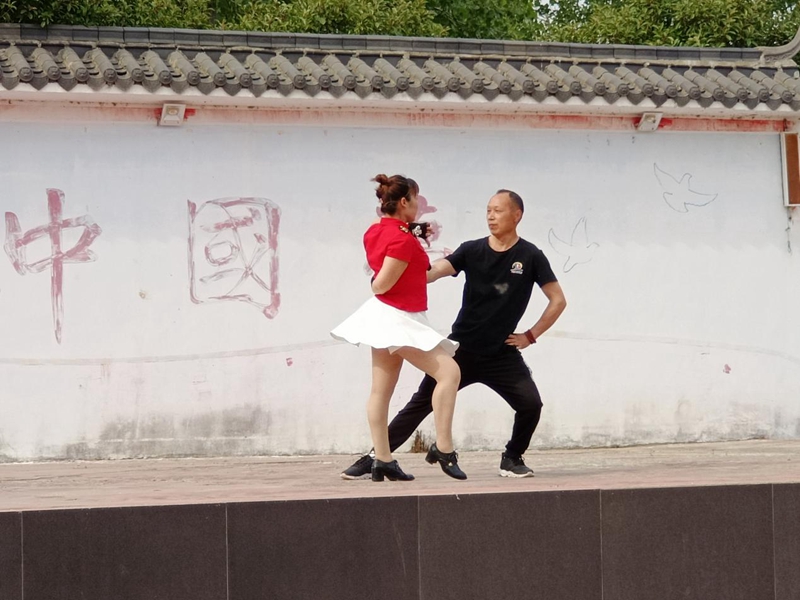 图片2.jpg 图片2.jpg