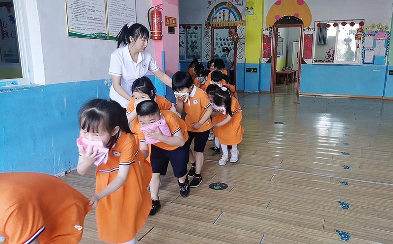 图片2.jpg 图片2.jpg