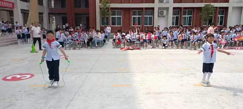 微信图片_2022052715372012.jpg 微信图片_2022052715372012.jpg
