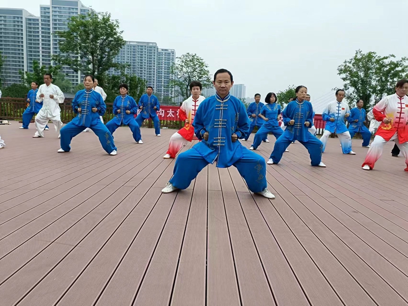 5D2F3703@EE837630.C1829162.jpg.jpg 5D2F3703@EE837630.C1829162.jpg.jpg