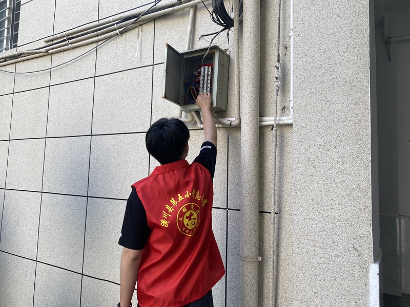 图片5.jpg 图片5.jpg