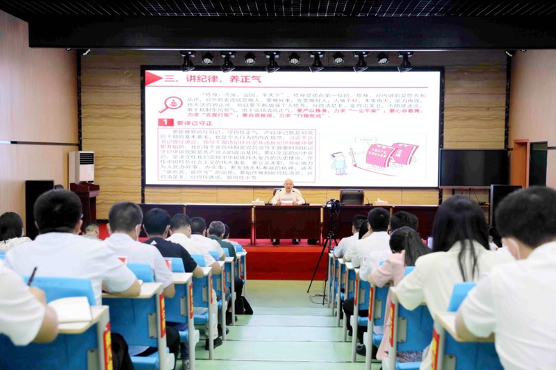 图片3.jpg 图片3.jpg