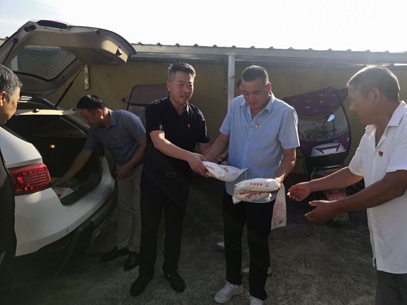 图片5.jpg 图片5.jpg