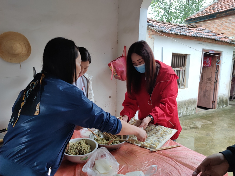 图片35.jpg 图片35.jpg