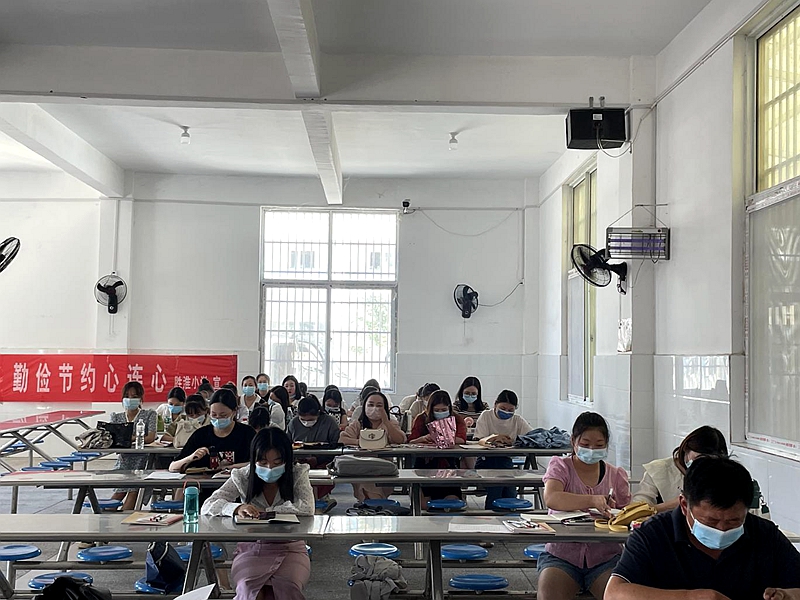 图片2.jpg 图片2.jpg