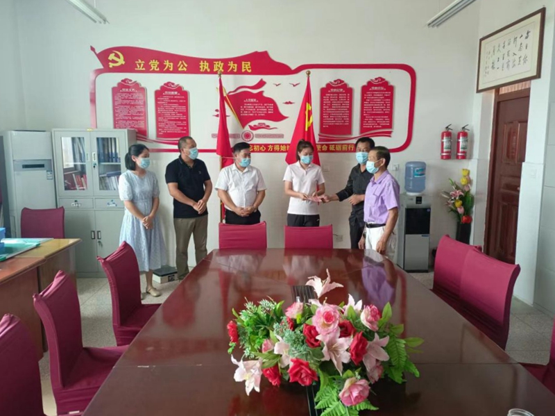 图片2.jpg 图片2.jpg