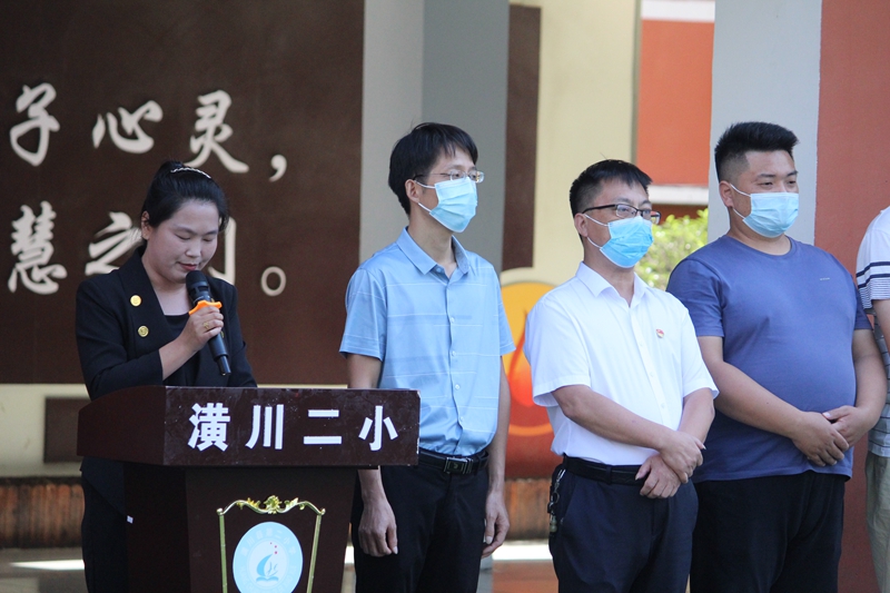 图片4.jpg 图片4.jpg