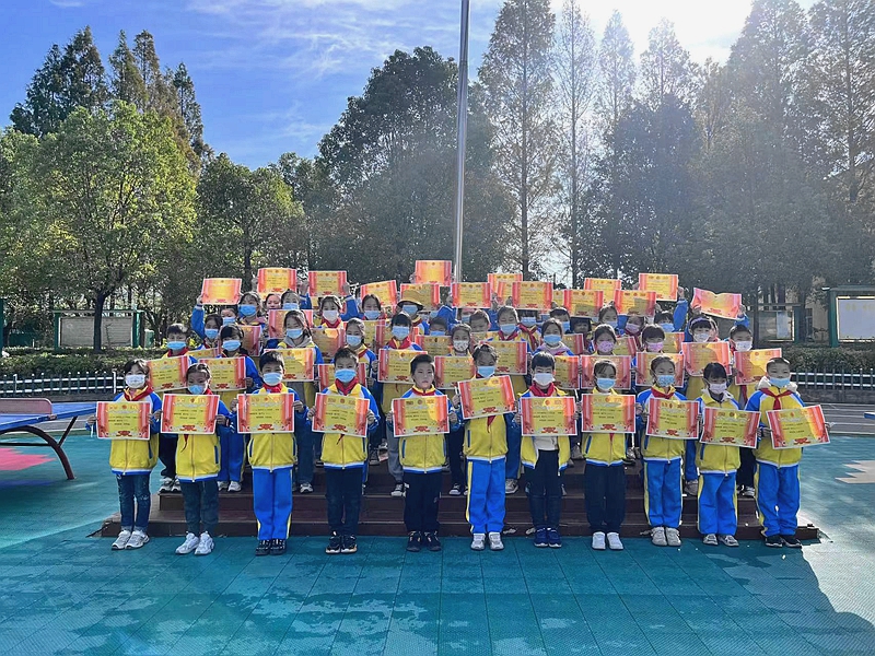 图片2.jpg 图片2.jpg