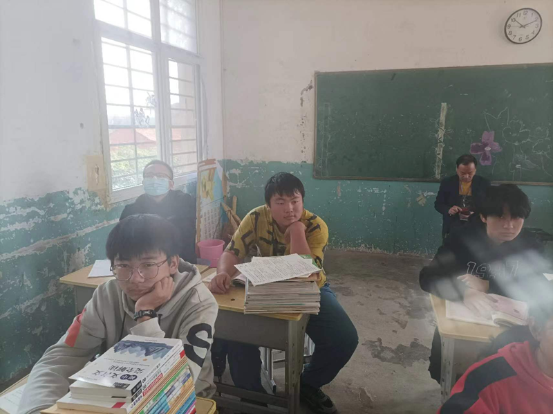 图片2.png 图片2.png