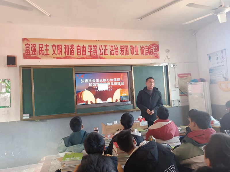 33a8a492f108050175283d14efaa196.jpg 33a8a492f108050175283d14efaa196.jpg