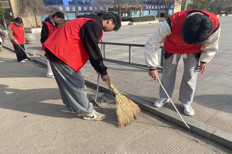 图片3.jpg 图片3.jpg
