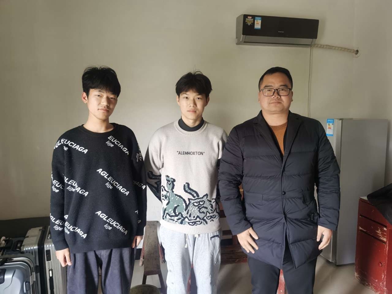 图片4.jpg 图片4.jpg