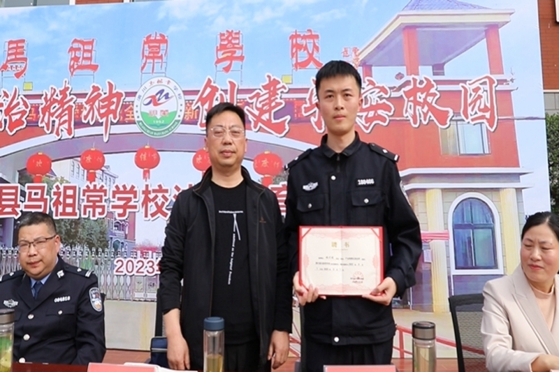 图片3.jpg 图片3.jpg