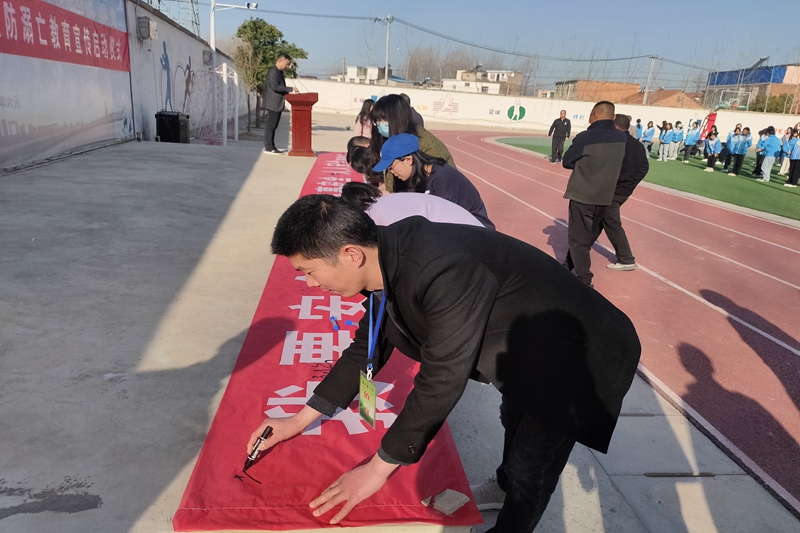 图片7.jpg 图片7.jpg