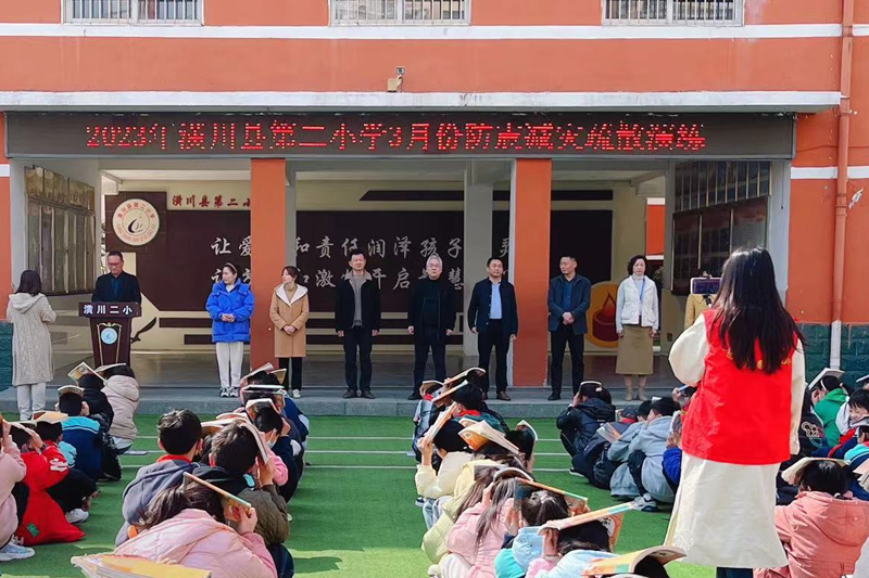 图片101.png 图片101.png