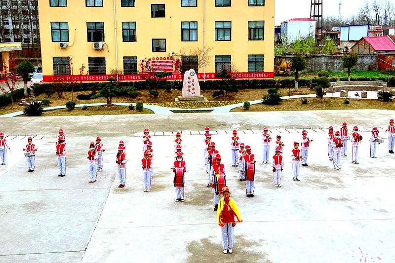 图片13.jpg 图片13.jpg