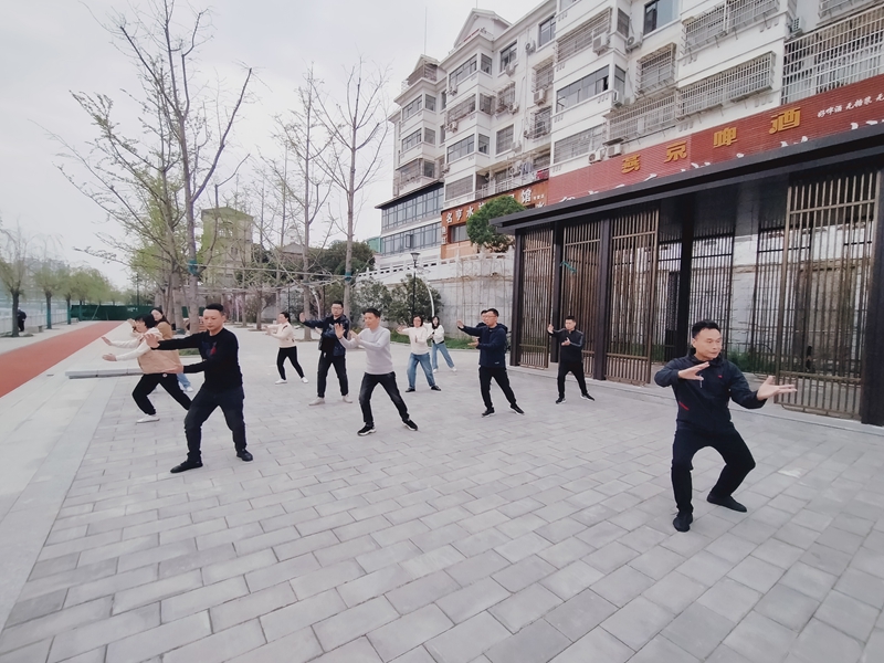 图片23.jpg 图片23.jpg