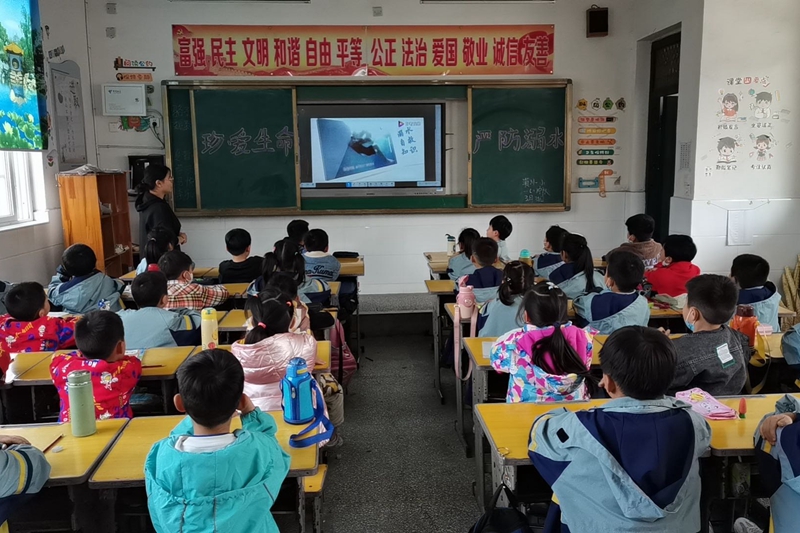 图片5.jpg 图片5.jpg