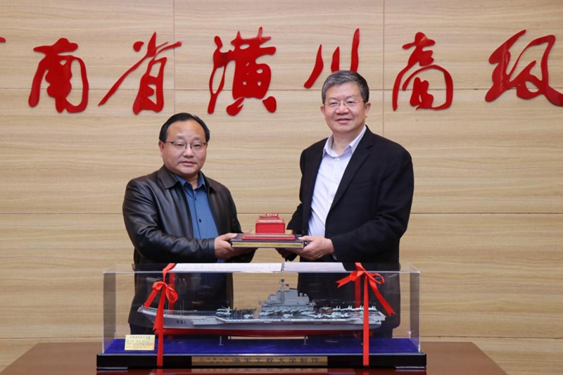 图片2.jpg 图片2.jpg