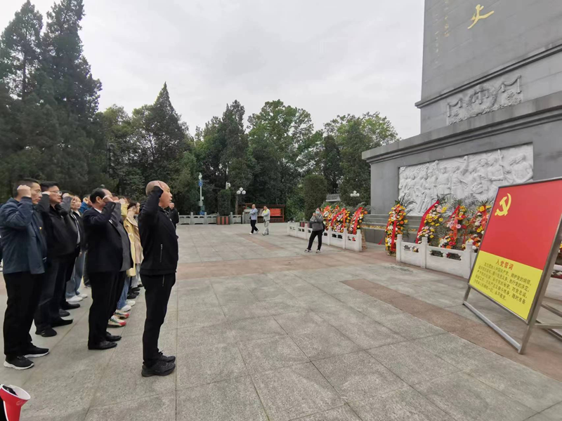 图片 4.png 图片 4.png
