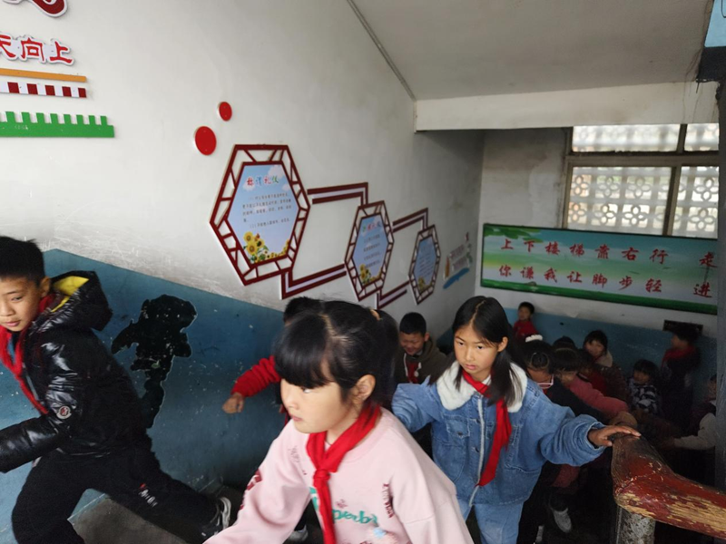 图片 2.png 图片 2.png