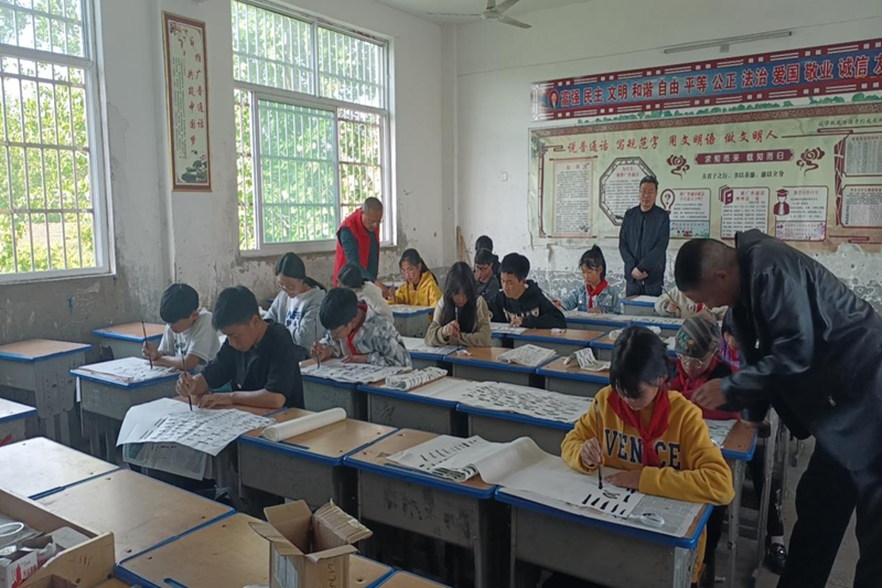 图片 1.png 图片 1.png