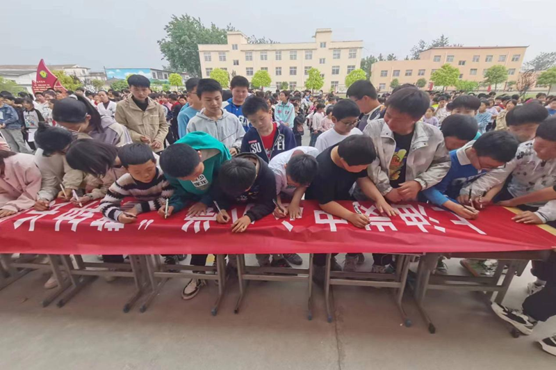 图片 1.png 图片 1.png