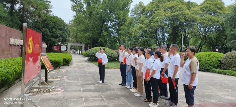 图片 1.png 图片 1.png