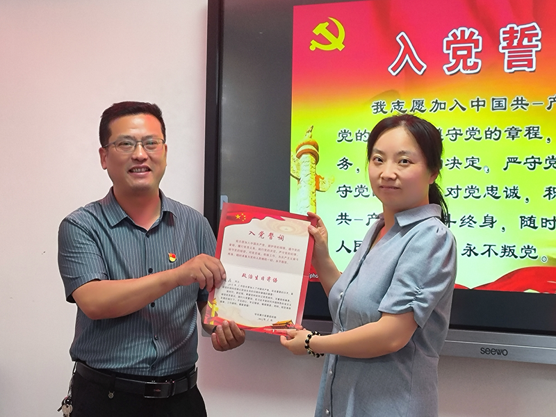 图片 1.png 图片 1.png