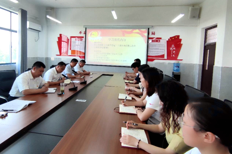 图片4.jpg 图片4.jpg