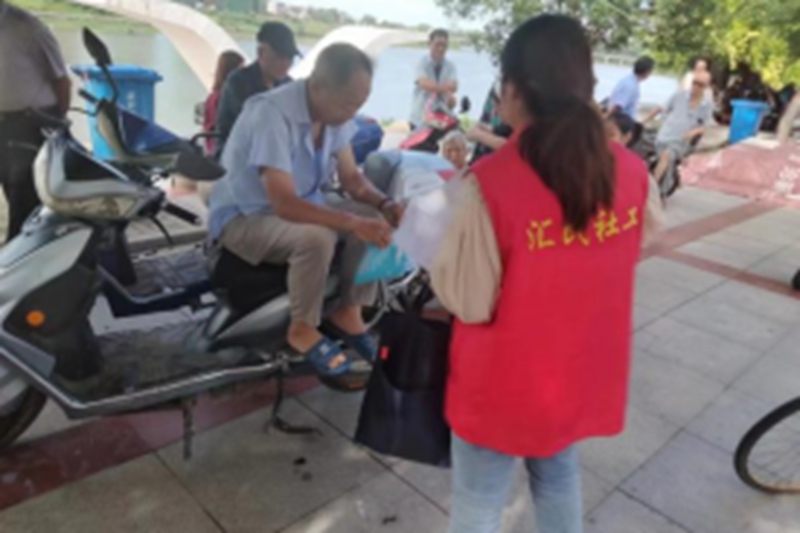 DD7971FA@38E0D256.CB68C064.png.jpg DD7971FA@38E0D256.CB68C064.png.jpg