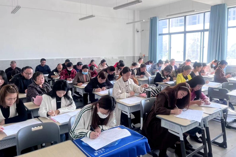 图片3.jpg 图片3.jpg