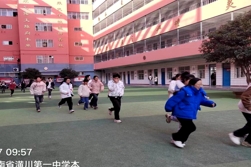 图片3.jpg 图片3.jpg