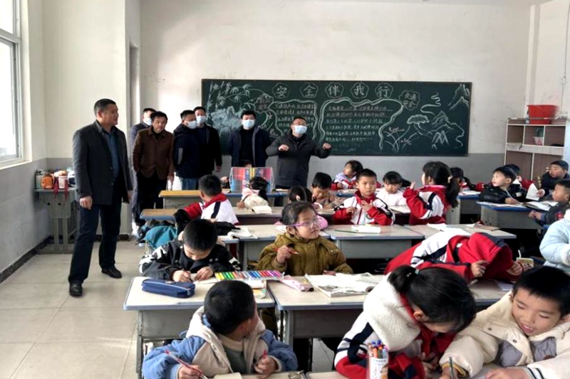 图二:防控督导.jpg 图二:防控督导.jpg