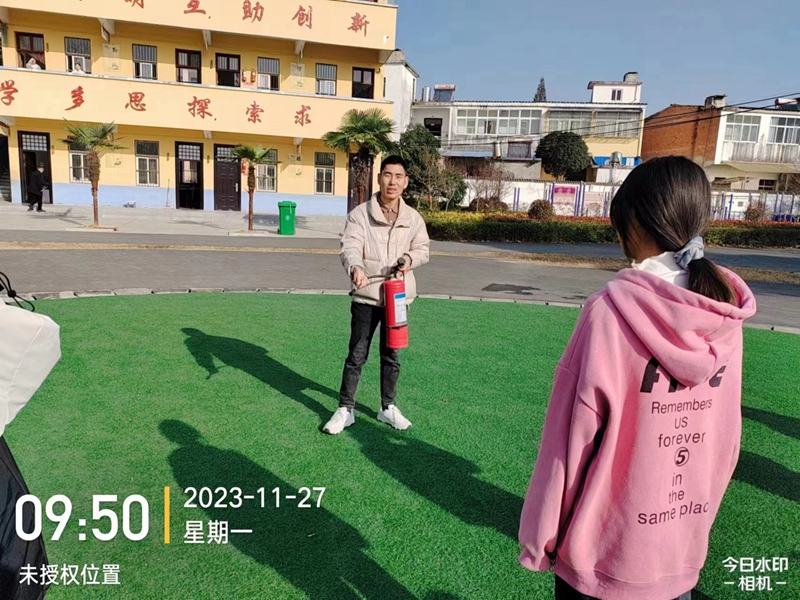 图片4.jpg 图片4.jpg