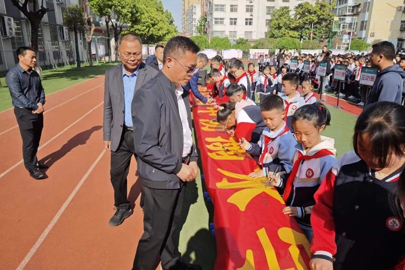 图片8.jpg